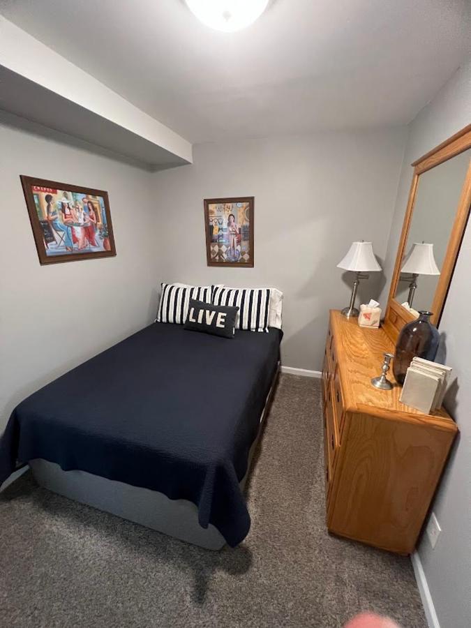 Charming And Happy Walled Lake Mi Cottage Novi Luaran gambar